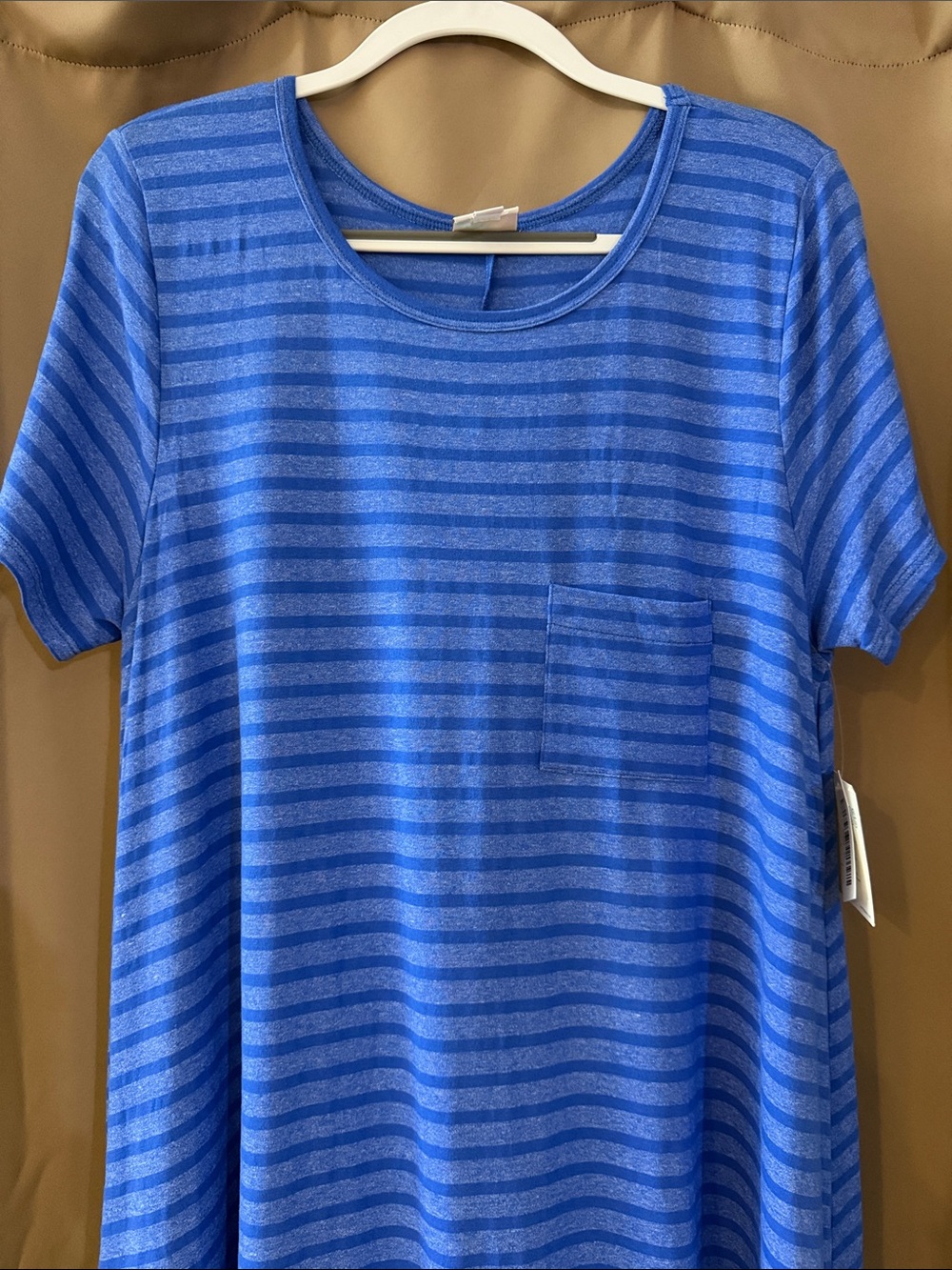 NWT LuLaRoe XL Carly Deess